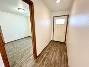 206 Maci Ct in Ellensburg, WA - Building Photo - Building Photo