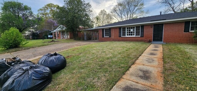 property at 3069 Barksdale St