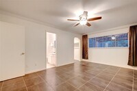 854 Wax Myrtle Ln photo'