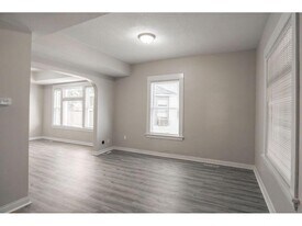 1606 Concordia Ave in St. Paul, MN - Building Photo