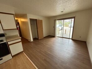 426 S Johnson St in Iowa City, IA - Building Photo - Building Photo