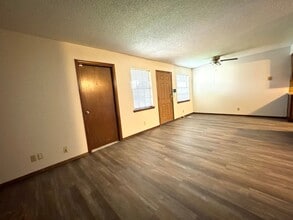 116 E Canton St in Broken Arrow, OK - Building Photo - Building Photo