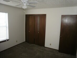 224-226 Skylark Ct in Norman, OK - Building Photo - Building Photo