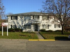 509 Alan Dr in Mount Horeb, WI - Foto de edificio
