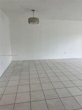 7787 SW 86th St in Miami, FL - Building Photo - Building Photo