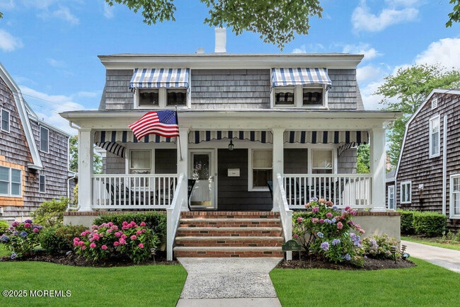 property at 304 Salem Ave