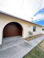 2017 Santa Barbara Blvd in Cape Coral, FL - Building Photo