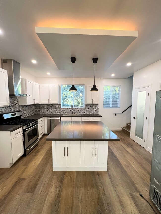 5700 Vanalden Ave in Los Angeles, CA - Building Photo - Building Photo