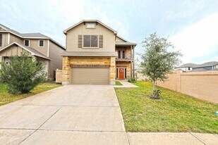 303 Rockpile Creek Ln in Laredo, TX - Building Photo