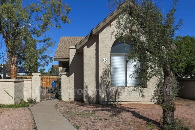 1535 1535 North Horne Ave in Mesa, AZ - Building Photo - Building Photo