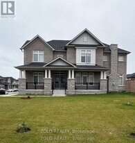 1644 Corsal Ct in Innisfil, ON - Building Photo
