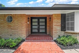 5155 Briarwood Ln in Fort Worth, TX - Building Photo - Building Photo