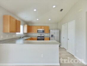 86916 Cartesian Pointe Dr in Yulee, FL - Building Photo - Building Photo