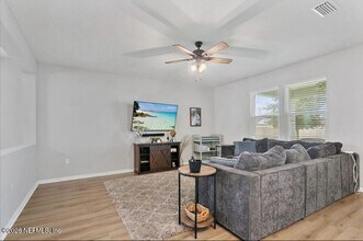 12379 Golden Bell Dr in Jacksonville, FL - Building Photo - Building Photo