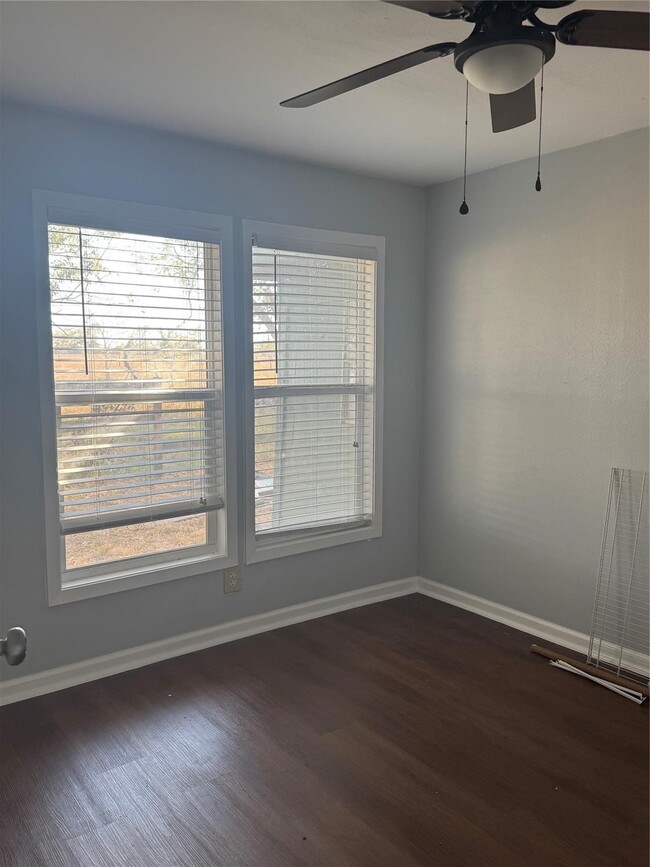 7319 TX-36 in Rosenberg, TX - Building Photo - Building Photo