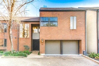 5300 Mercer St in Houston, TX - Foto de edificio - Building Photo