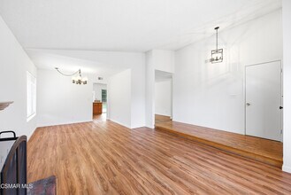 1438 Calle De Oro in Thousand Oaks, CA - Building Photo - Building Photo