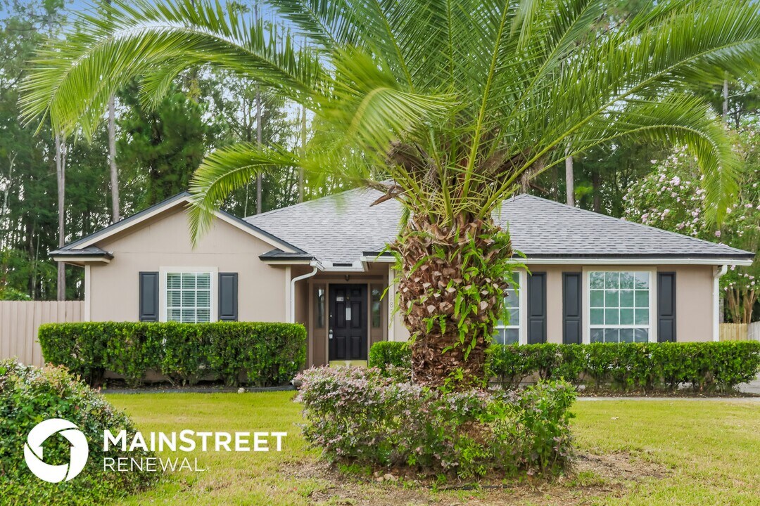 2856 Tuscarora Tr in Middleburg, FL - Building Photo