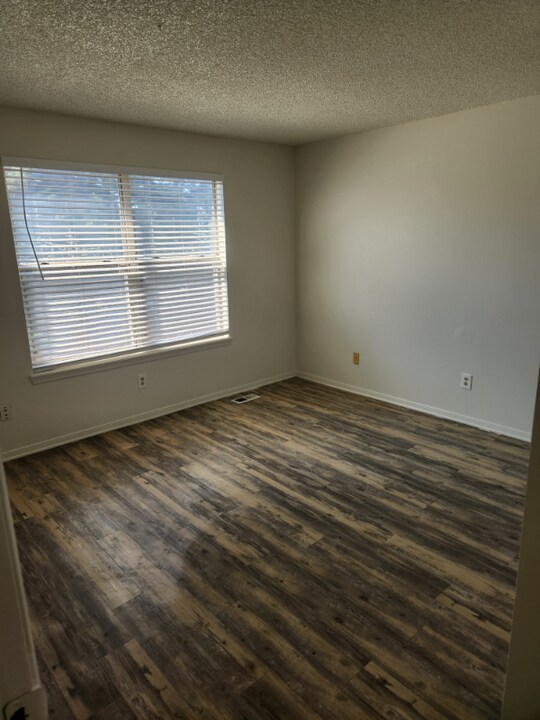 17657 E Loyola Dr in Aurora, CO - Building Photo