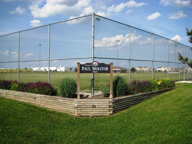 500 Edwards Blvd, Unit 20 in Lake Geneva, WI - Building Photo - Building Photo
