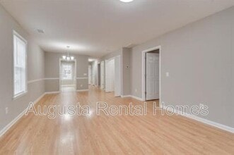 102 Kelly Dr in Aiken, SC - Building Photo - Building Photo