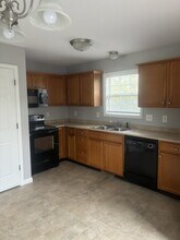 471 Lafayette Rd in Clarksville, TN - Foto de edificio - Building Photo