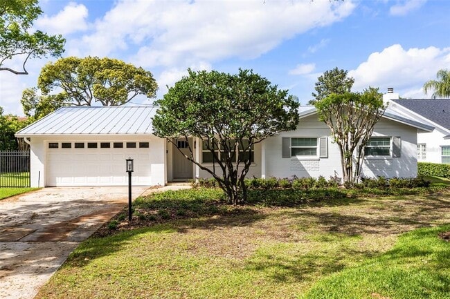 property at 1711 Chestnut Ave