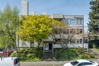 7919 Wallingford Ave N in Seattle, WA - Building Photo - Building Photo