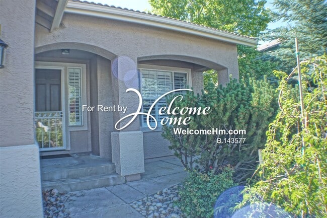 4742 Village Green Pkwy in Reno, NV - Building Photo - Building Photo