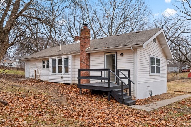 634 NE Russell Rd. in Kansas City, MO - Building Photo - Building Photo