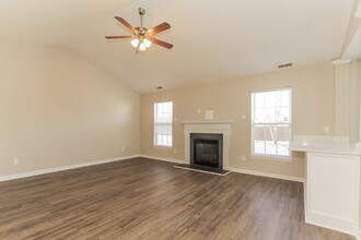4250 Millet St SW in Concord, NC - Foto de edificio - Building Photo