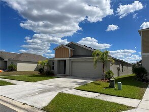 4548 White Marble Ct in Lakeland, FL - Building Photo - Building Photo