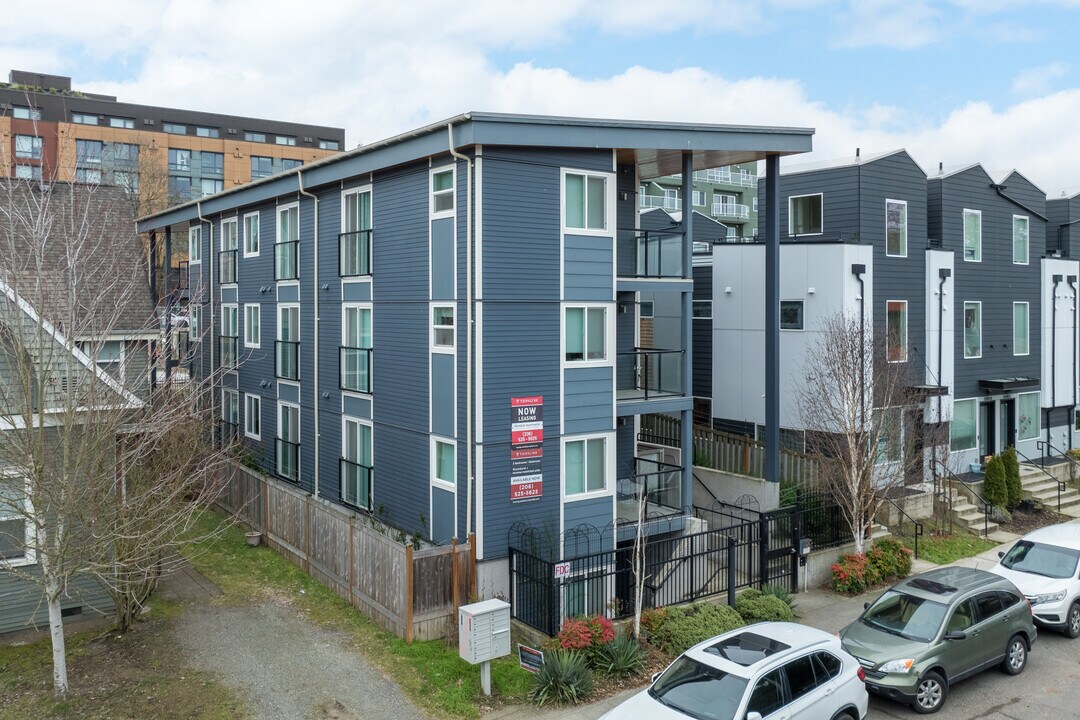 Brooklyn Boutique Apartments in Seattle, WA - Building Photo