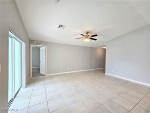1426 NE 34th St in Cape Coral, FL - Building Photo - Building Photo