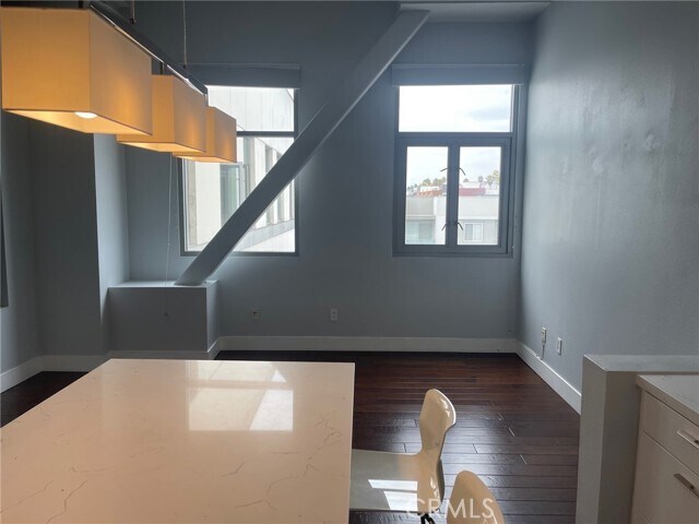 175 S Lake Ave-Unit -419 in Pasadena, CA - Building Photo - Building Photo