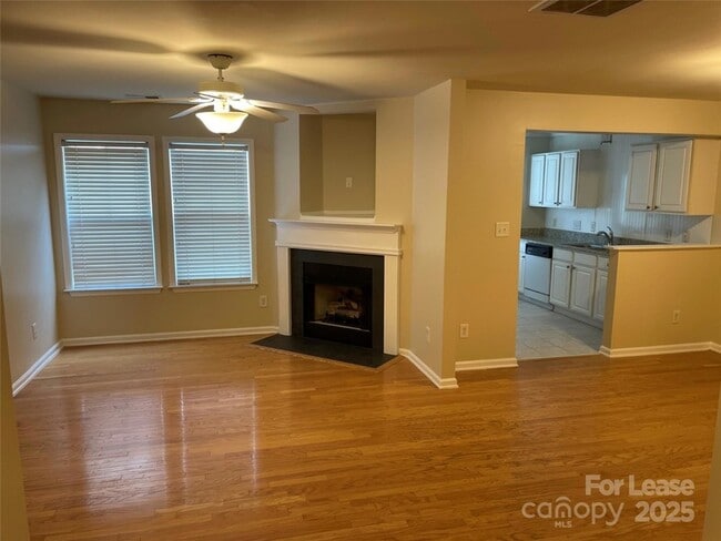 6617 Vlosi Dr in Charlotte, NC - Building Photo - Building Photo