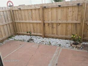 6271 Whispering Way in Orlando, FL - Building Photo - Building Photo