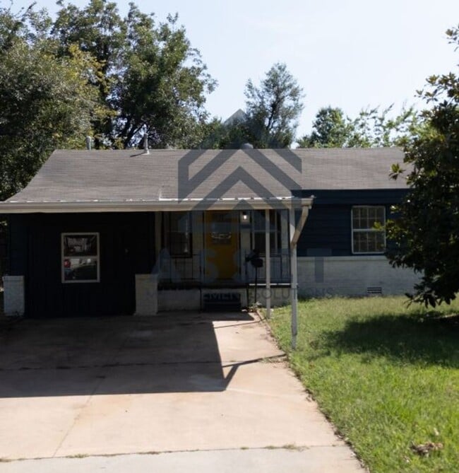 112 W Marshall Dr in Midwest City, OK - Building Photo - Building Photo