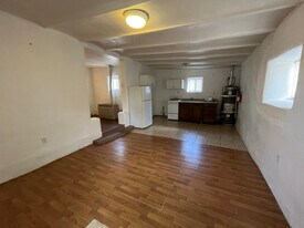 1203 Barelas St SW, Unit B in Albuquerque, NM - Building Photo