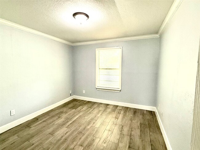 property at 2014 Pannell St