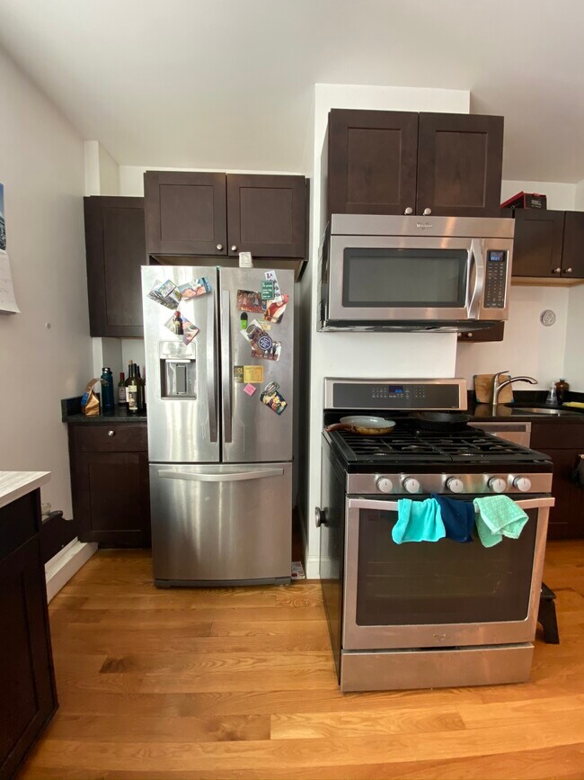 322 Western Ave, Unit 3 in Cambridge, MA - Building Photo - Building Photo