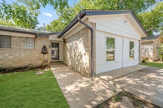1624 Americana Blvd in Blue Mound, TX - Building Photo - Building Photo