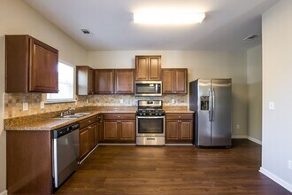 38 Bollen Ln in Hiram, GA - Building Photo - Building Photo