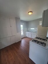 1845 14th Ave in Moline, IL - Building Photo - Building Photo