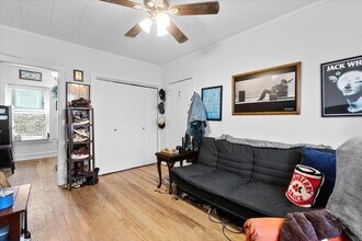 652 W Oakdale Ave, Unit 3N in Chicago, IL - Building Photo - Building Photo