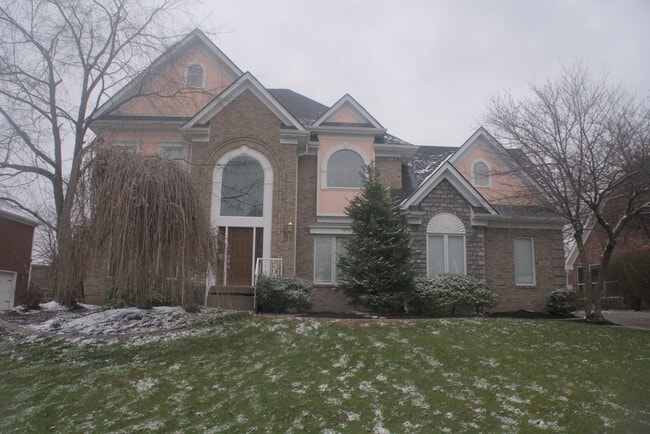 property at 11107 Herring Ct