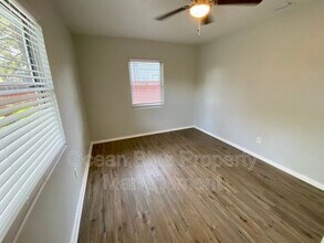 740 52nd Ave N in St. Petersburg, FL - Building Photo - Building Photo
