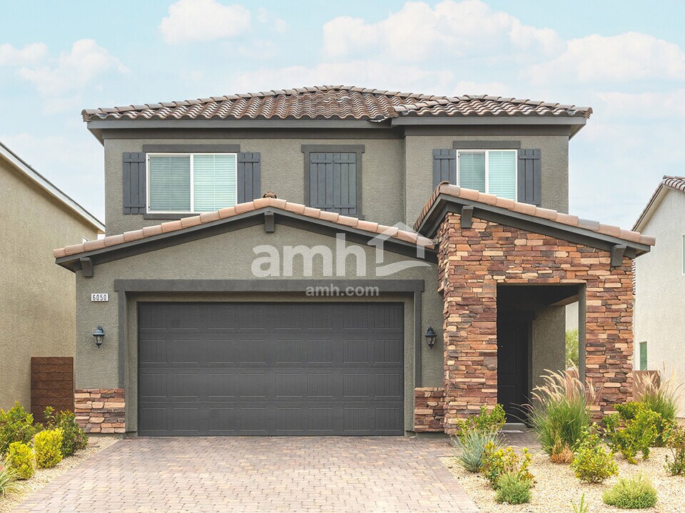 2010 Tuch Wy in North Las Vegas, NV - Building Photo