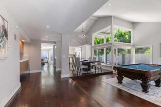 7446 Trigo Ln in Carlsbad, CA - Building Photo - Building Photo