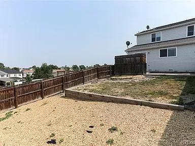 property at 21981 E Crestline Pl